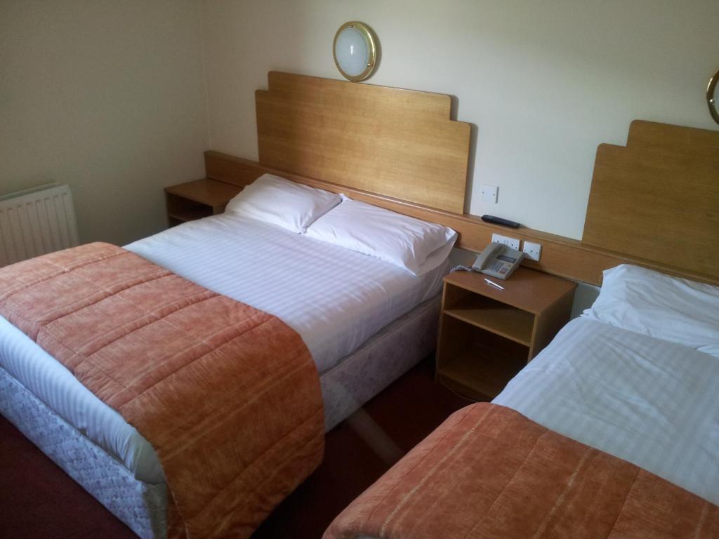 Donn Carragh Hotel Enniskillen Room photo